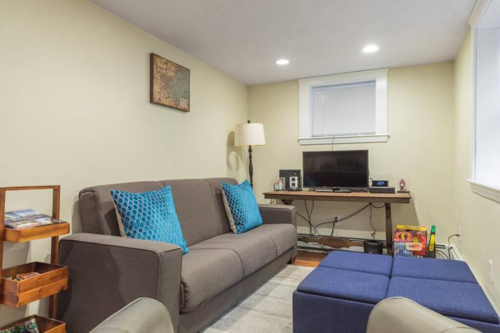 Apartamento Parking - Private Entrance - King Beds Boston Exterior foto
