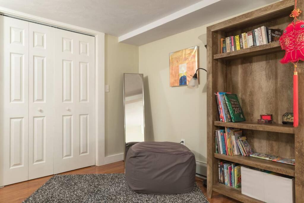 Apartamento Parking - Private Entrance - King Beds Boston Exterior foto